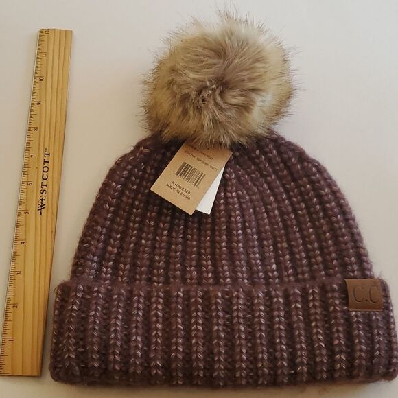 NWT C.C BEANIE POM POM WINTER HAT BURGUNDY BROWN HEATHERED FAUX FUR - Picture 7 of 9